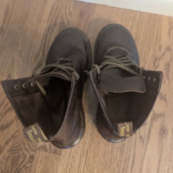 Dr Martens Crazy Horse 1460 Boots Size 4 Men / Boys main image 4